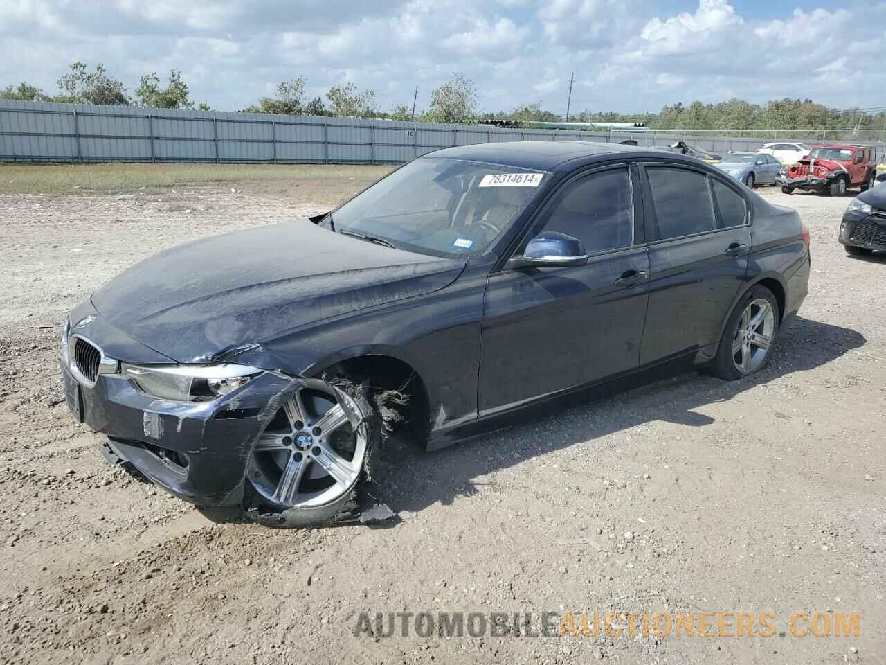 WBA3A5C51CF345633 BMW 3 SERIES 2012