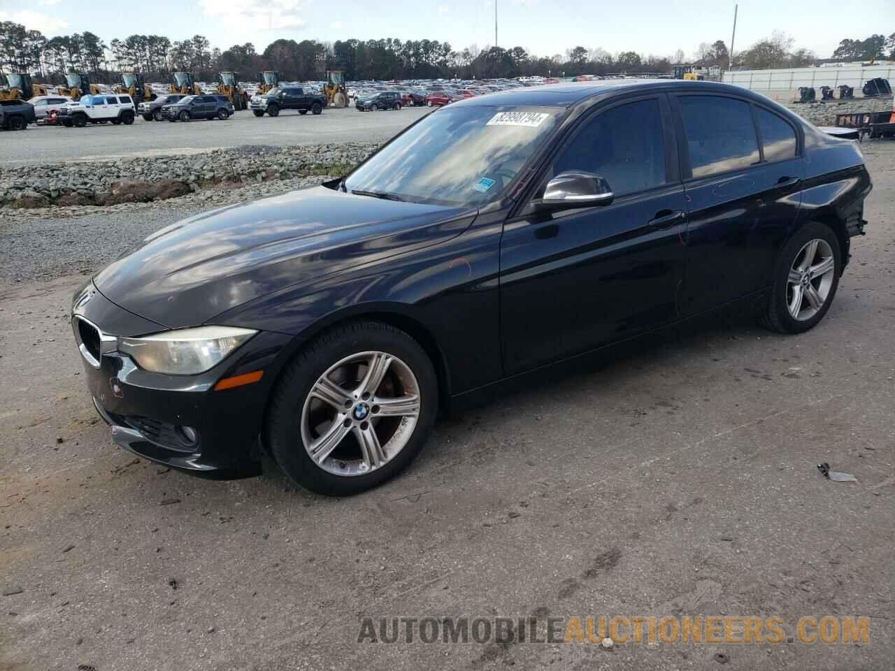 WBA3A5C52EJ464811 BMW 3 SERIES 2014