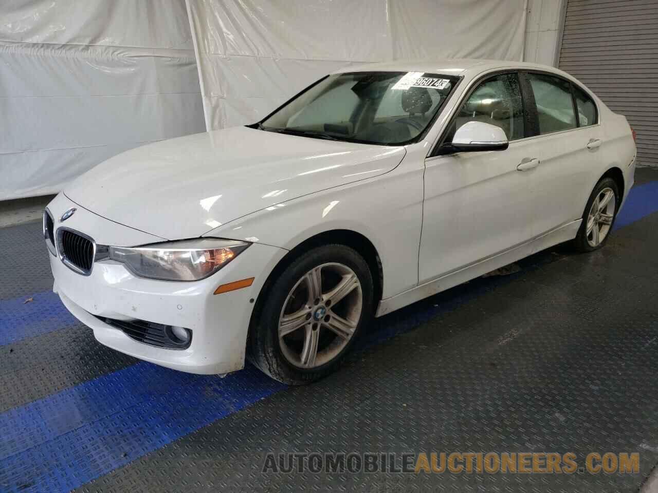 WBA3A5C54FF608105 BMW 3 SERIES 2015