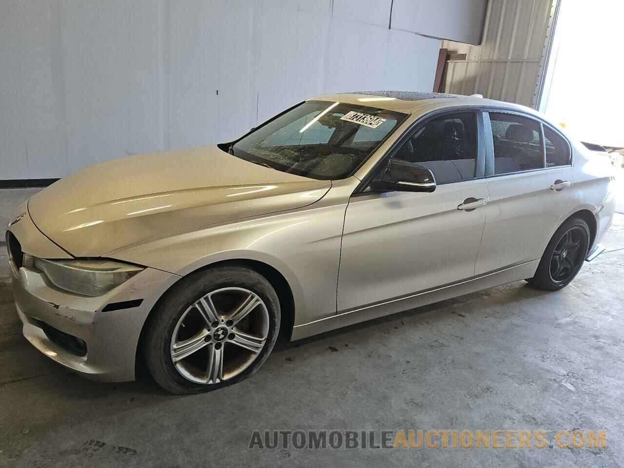 WBA3A5G55ENP31801 BMW 3 SERIES 2014