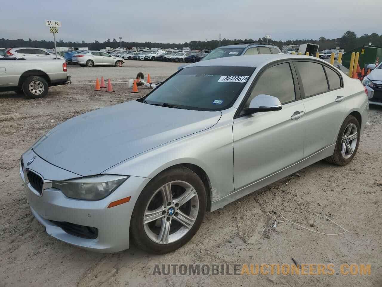 WBA3A5G58ENP30478 BMW 3 SERIES 2014