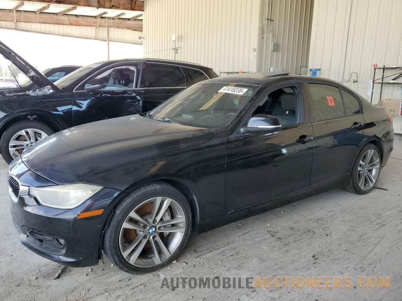 WBA3A9C54CF269879 BMW 3 SERIES 2012