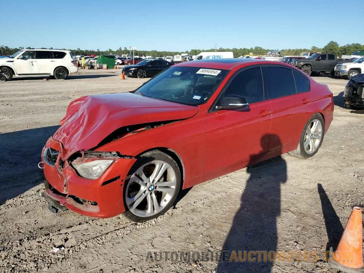 WBA3A9C54CF270028 BMW 3 SERIES 2012