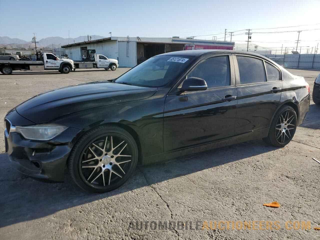 WBA3B1C51EK132701 BMW 3 SERIES 2014