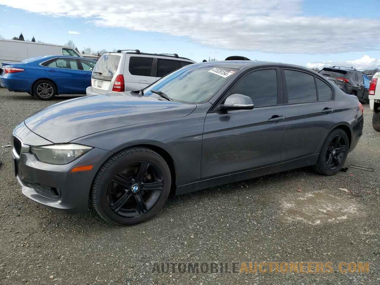 WBA3B1C51FK137088 BMW 3 SERIES 2015