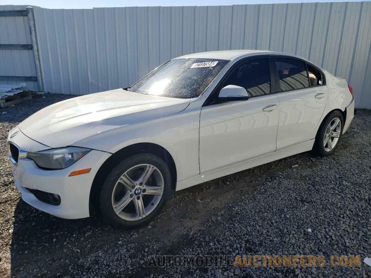 WBA3B1C53EK133655 BMW 3 SERIES 2014