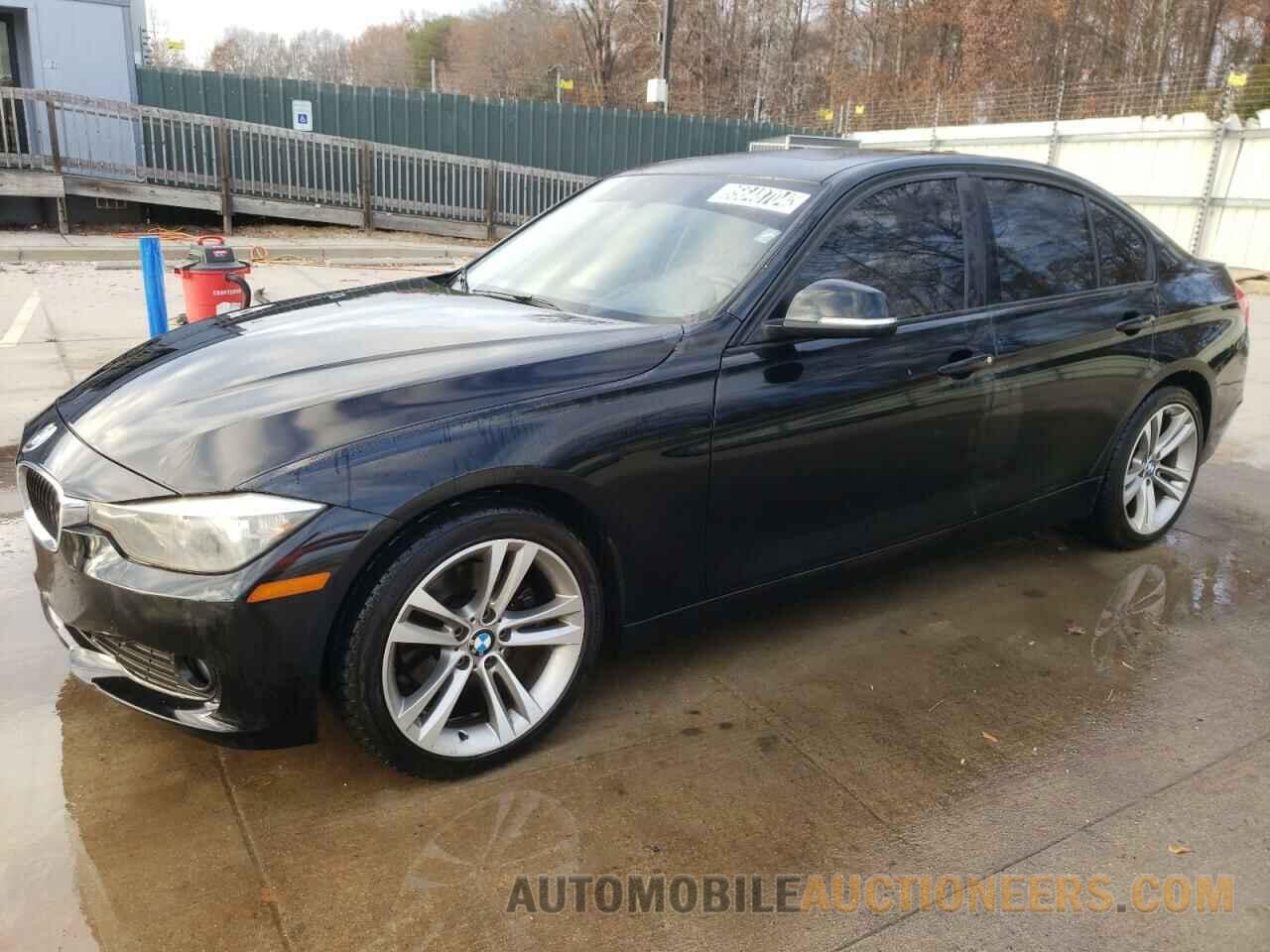 WBA3B1C54EK131381 BMW 3 SERIES 2014