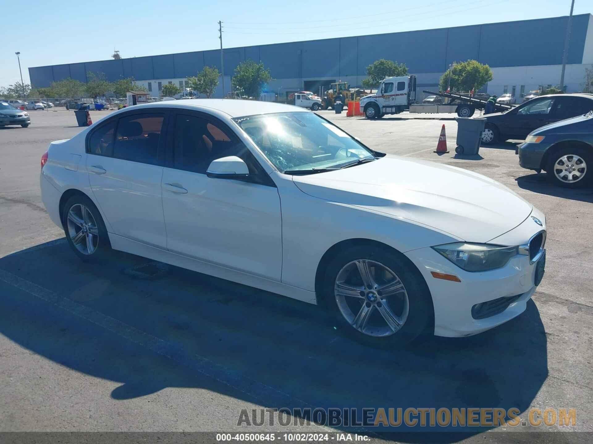 WBA3B1C55DK128312 BMW 320I 2013