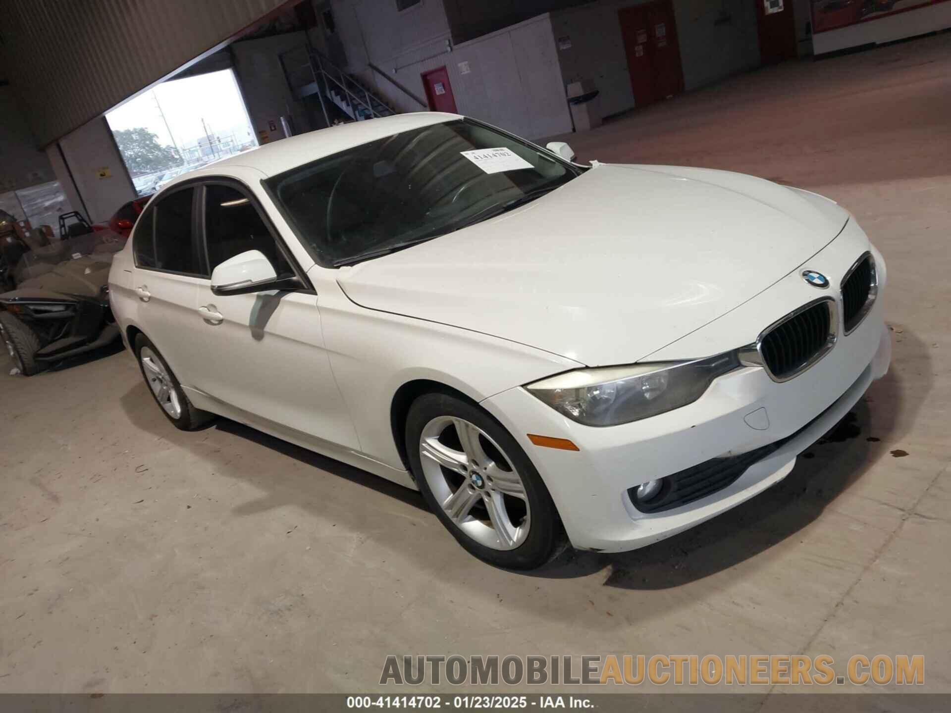 WBA3B1C55EK131518 BMW 320I 2014