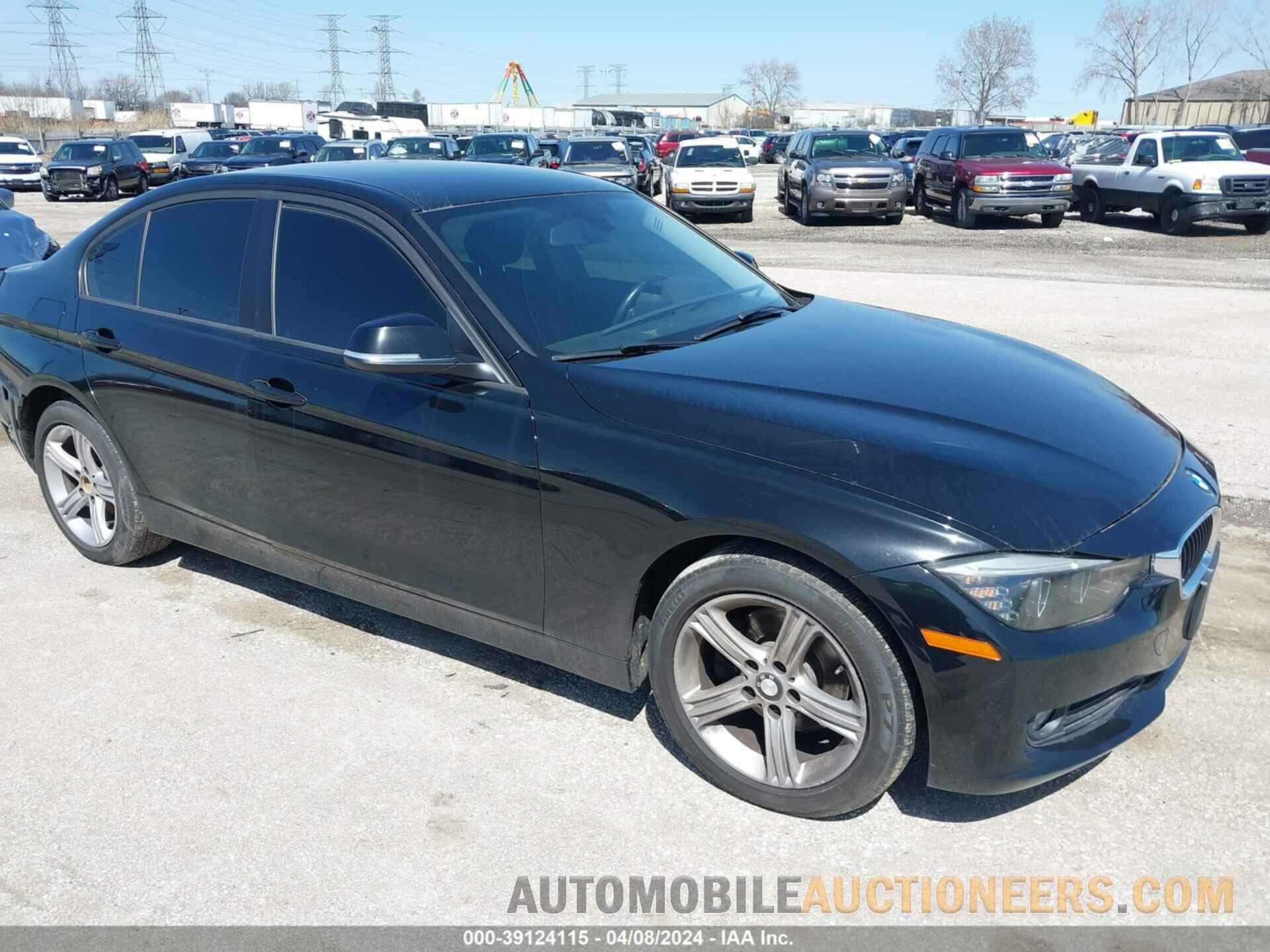 WBA3B1C55FK136445 BMW 320 2015