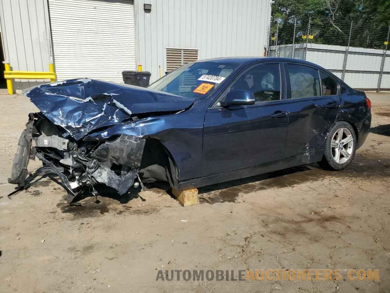 WBA3B1C57F5A06040 BMW 3 SERIES 2015