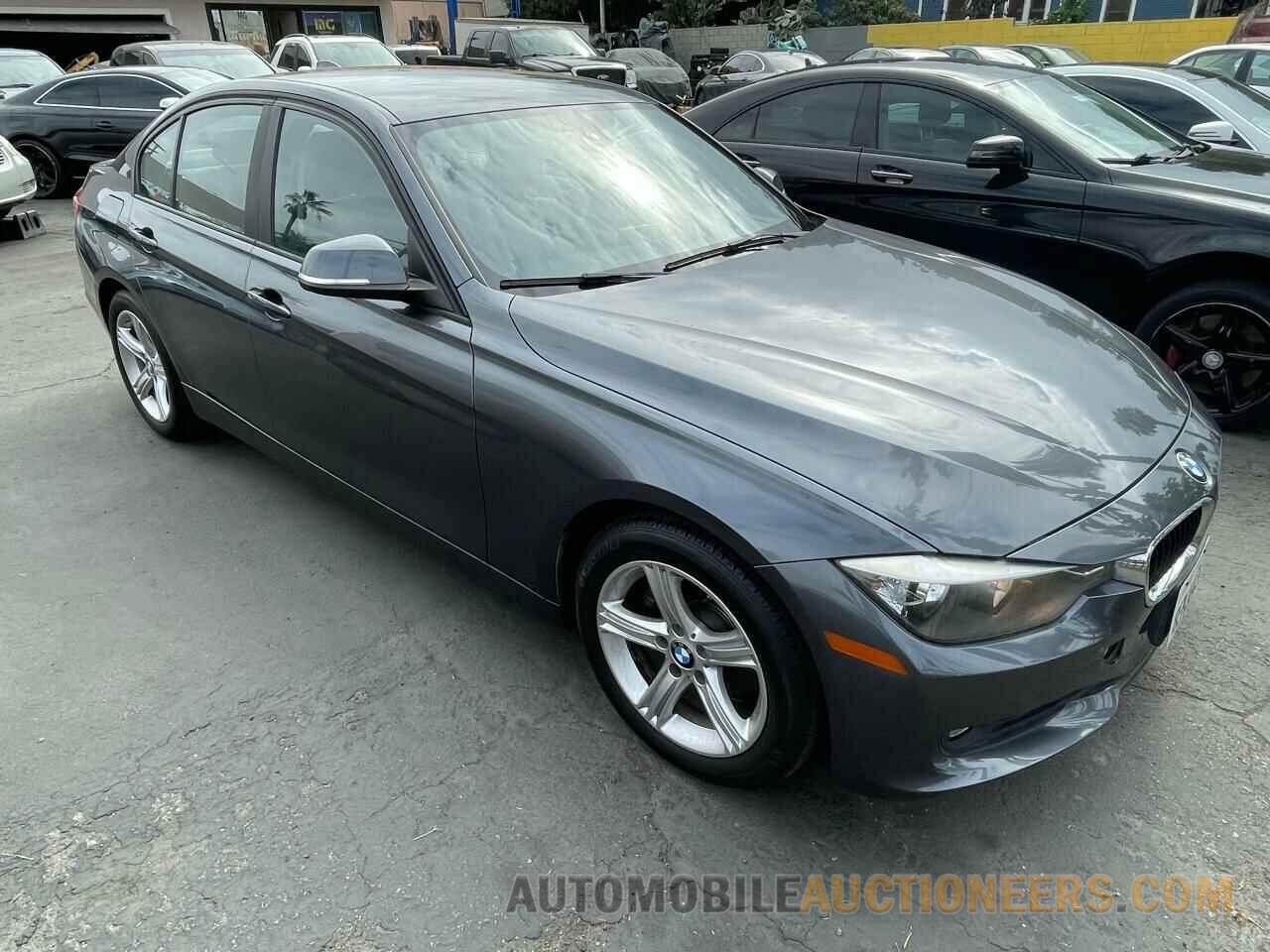 WBA3B1C58FK135693 BMW 3 SERIES 2015