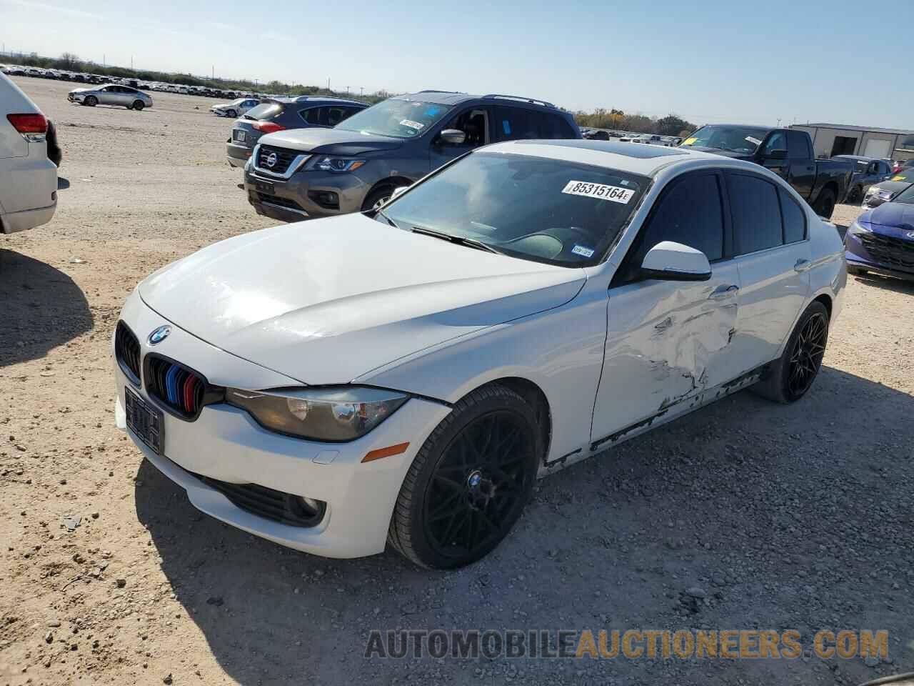 WBA3B1C58FK135998 BMW 3 SERIES 2015