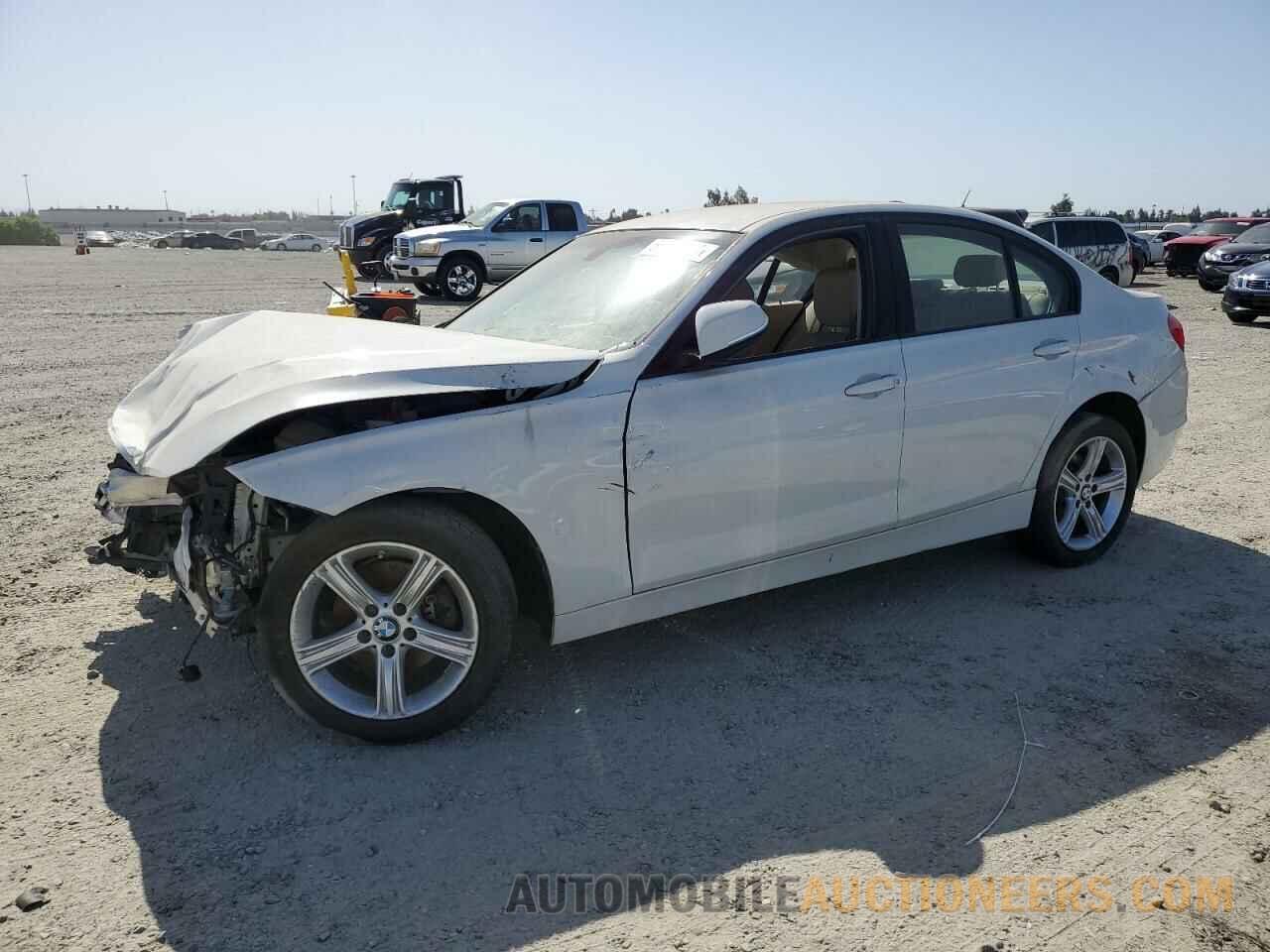 WBA3B1C58FK136262 BMW 3 SERIES 2015