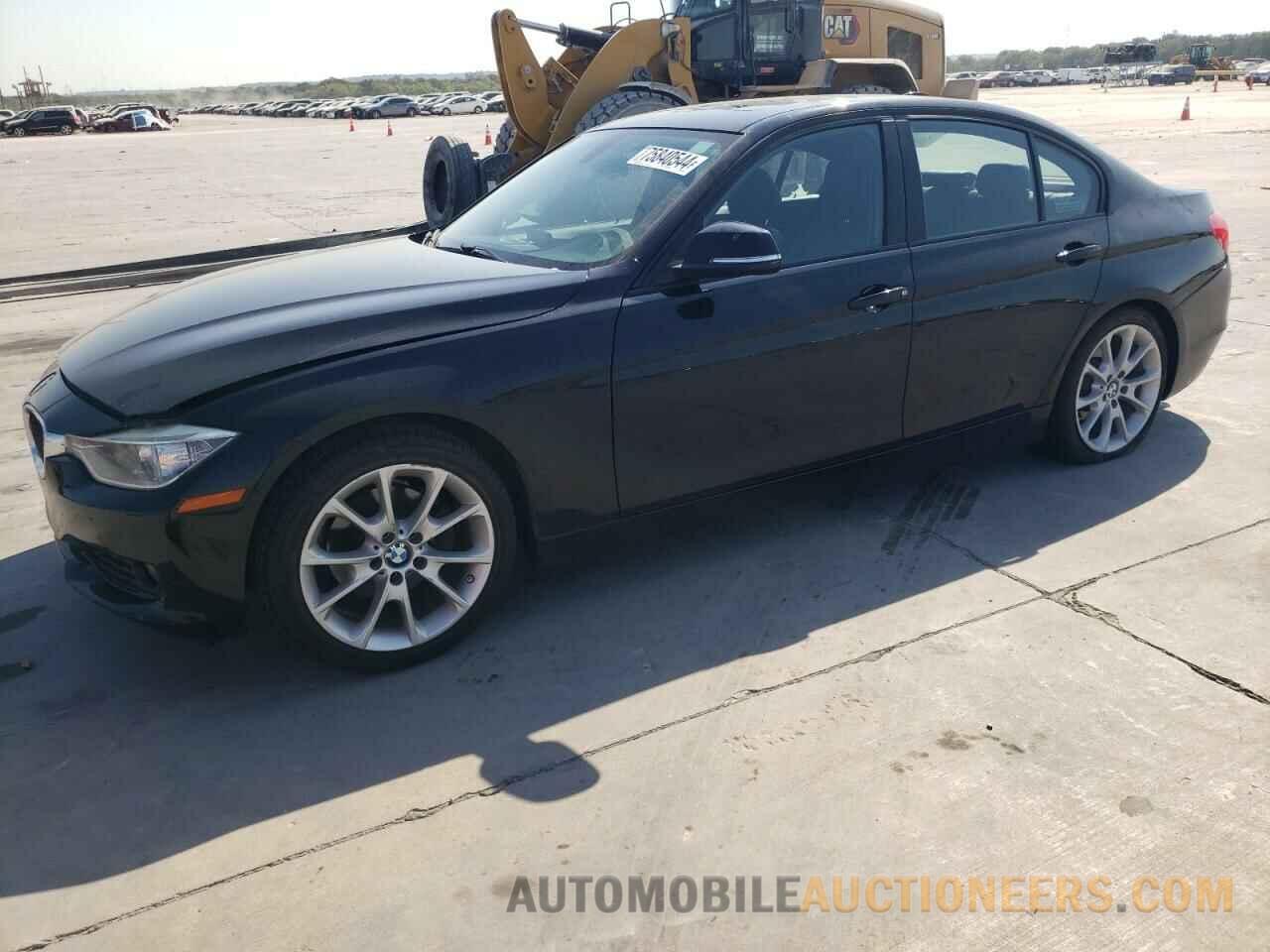 WBA3B1C59EP679668 BMW 3 SERIES 2014