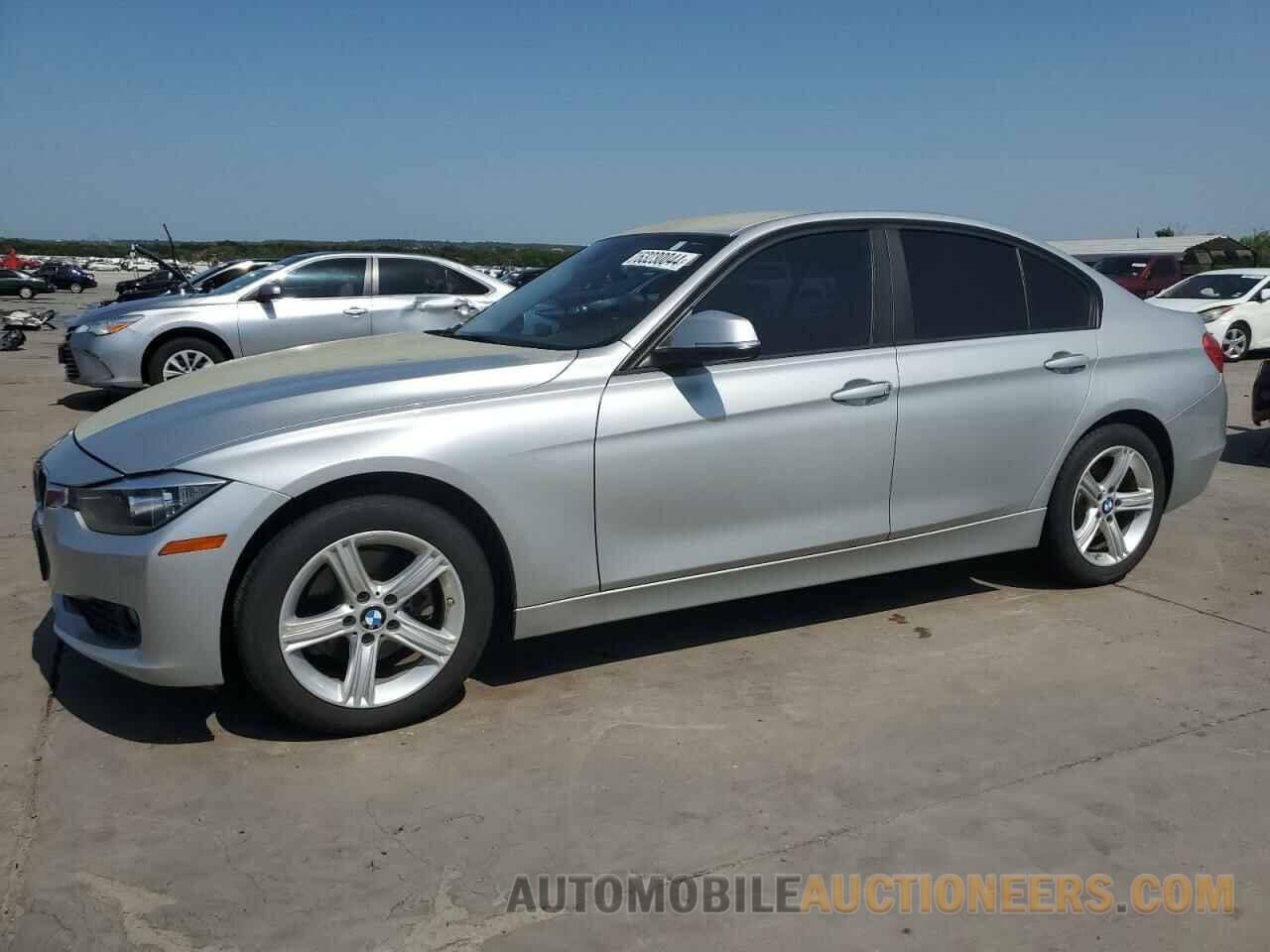 WBA3B1C59FK139462 BMW 3 SERIES 2015