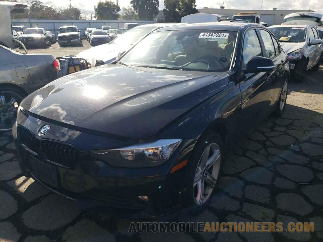 WBA3B1C59FK141003 BMW 3 SERIES 2015