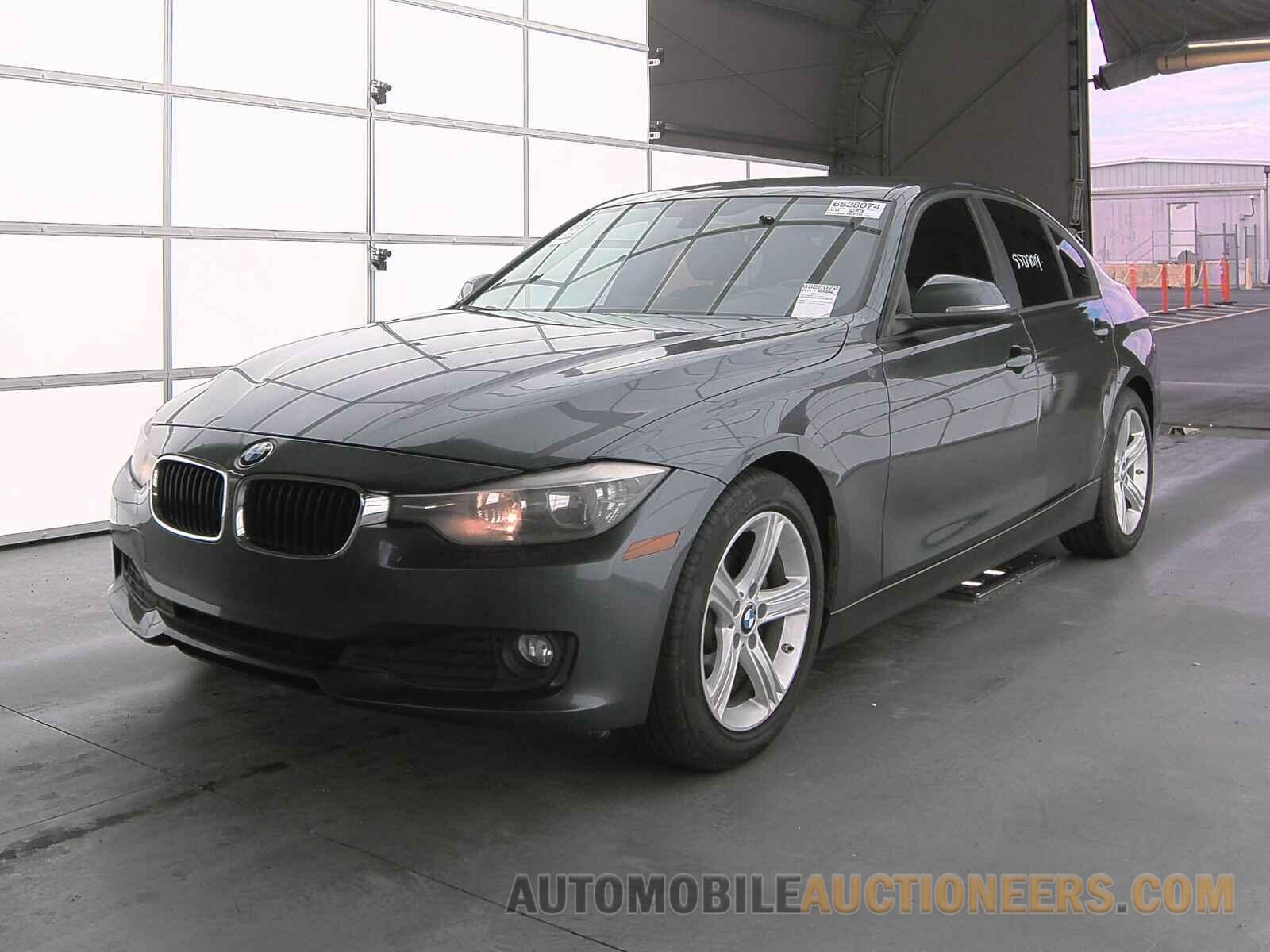 WBA3B1C5XFK138224 BMW 3 Series 2015