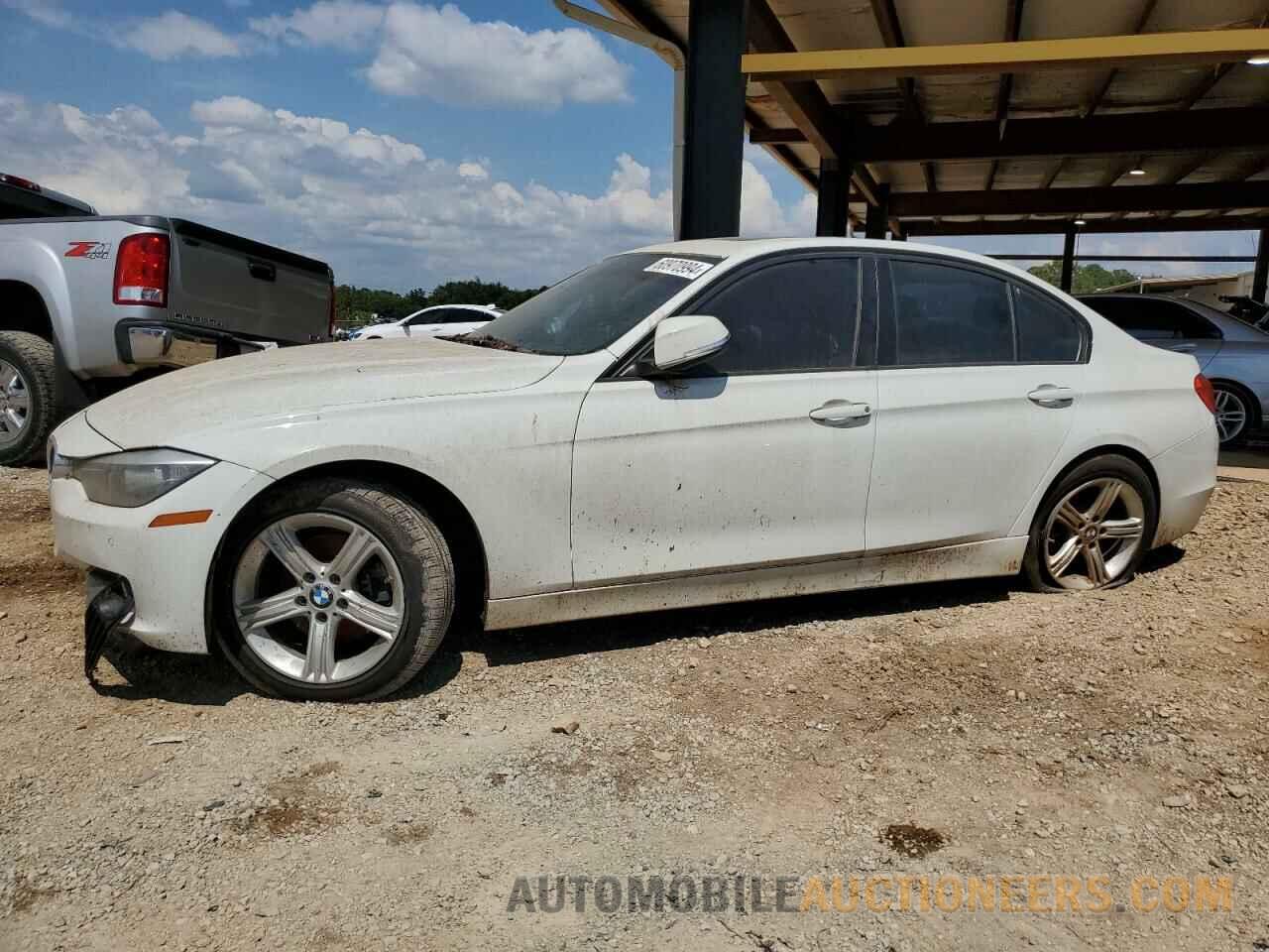 WBA3B1G50FNT06509 BMW 3 SERIES 2015