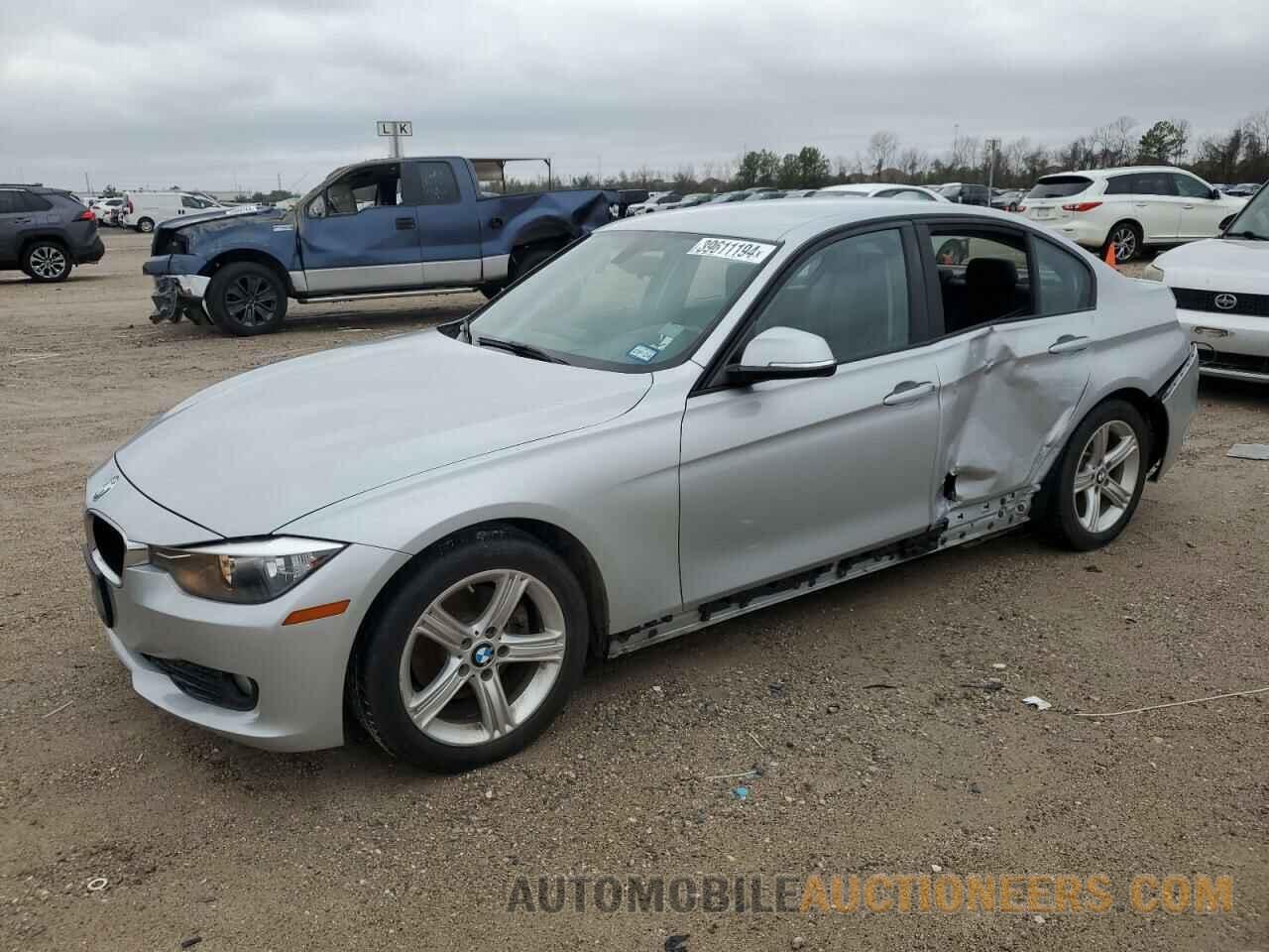 WBA3B1G50FNT64779 BMW 3 SERIES 2015