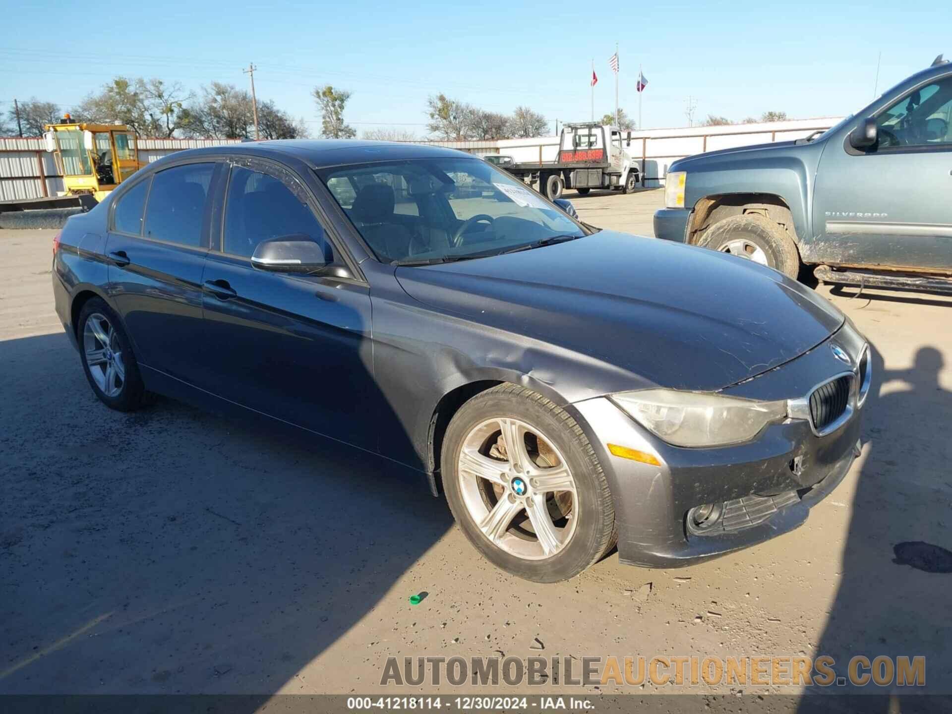 WBA3B1G51FNT02551 BMW 320I 2015