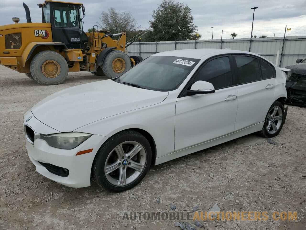 WBA3B1G51FNT06647 BMW 3 SERIES 2015