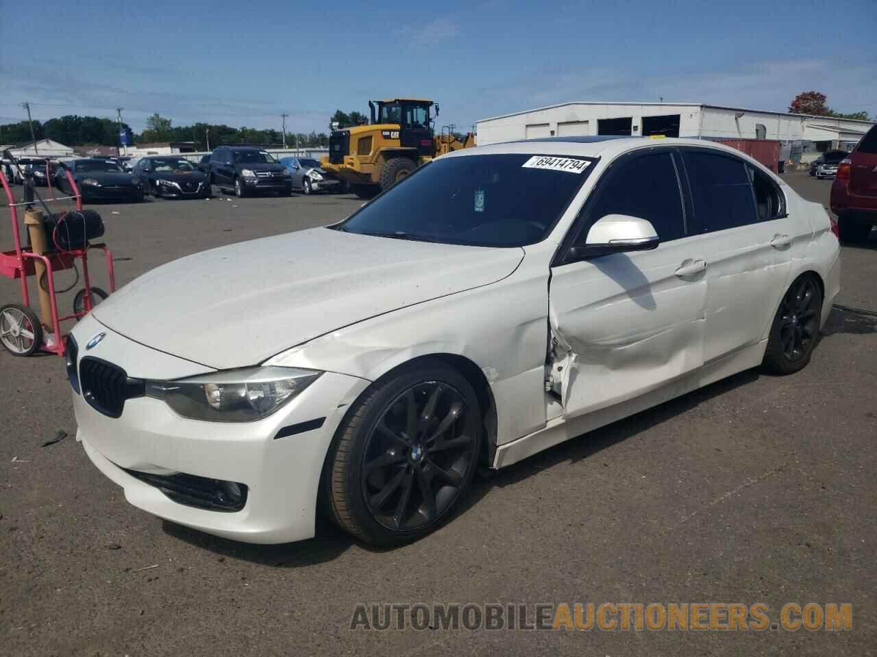 WBA3B1G52FNT03806 BMW 3 SERIES 2015