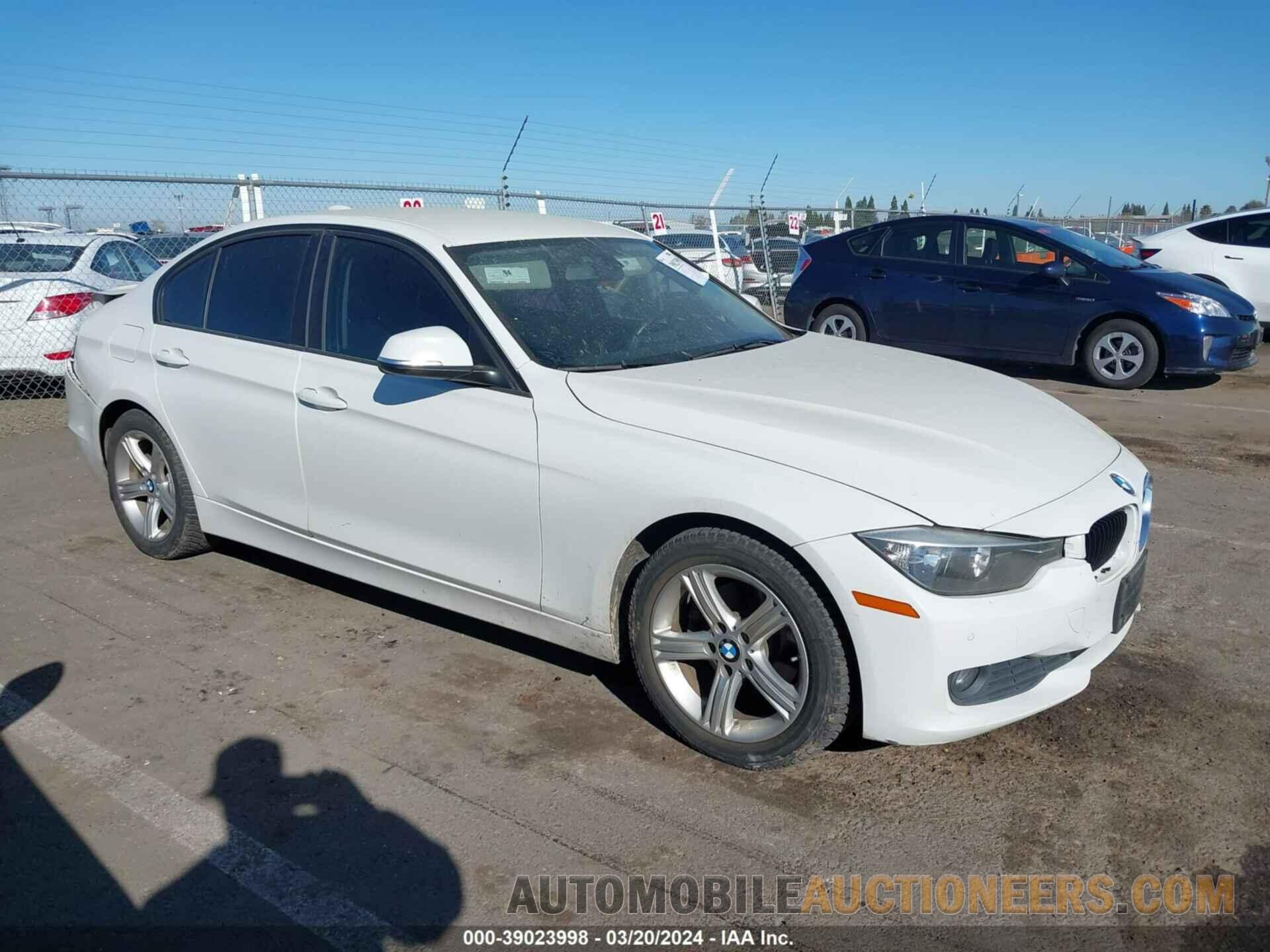 WBA3B1G53FNT03250 BMW 320I 2015