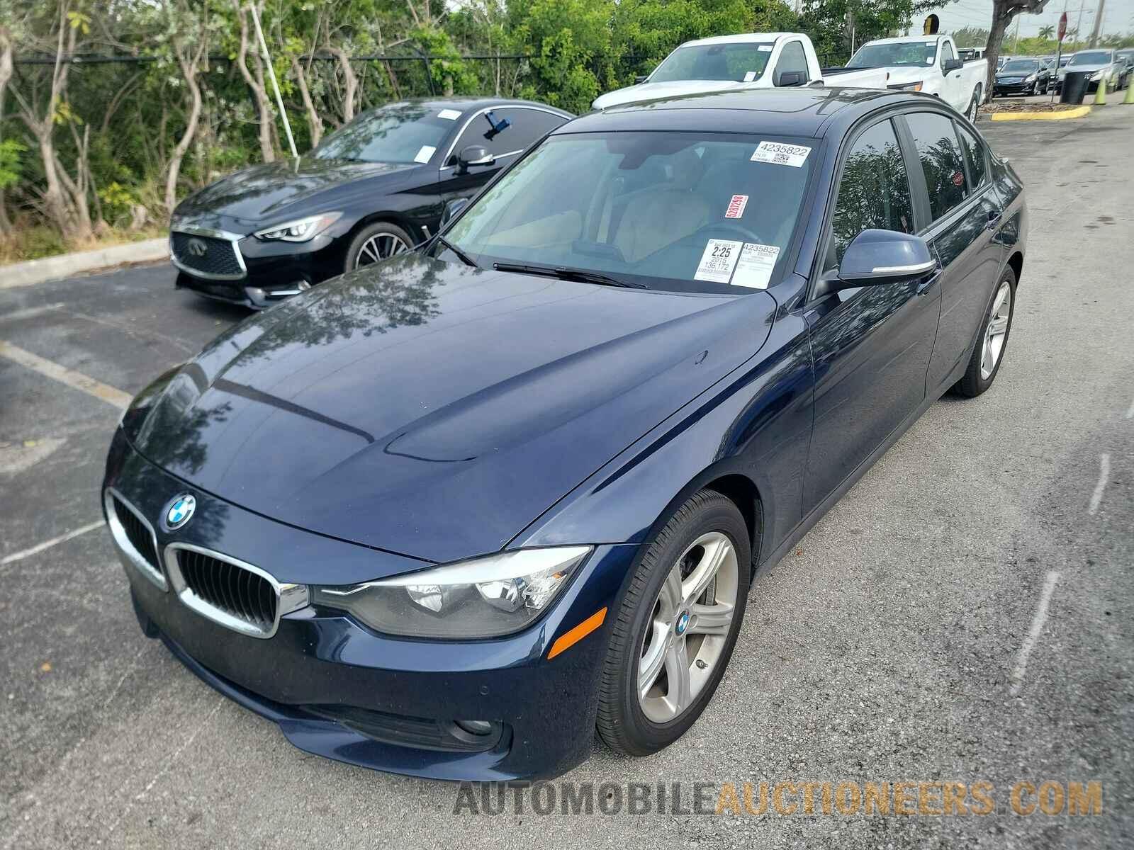 WBA3B1G54FNT64459 BMW 3 Series 2015