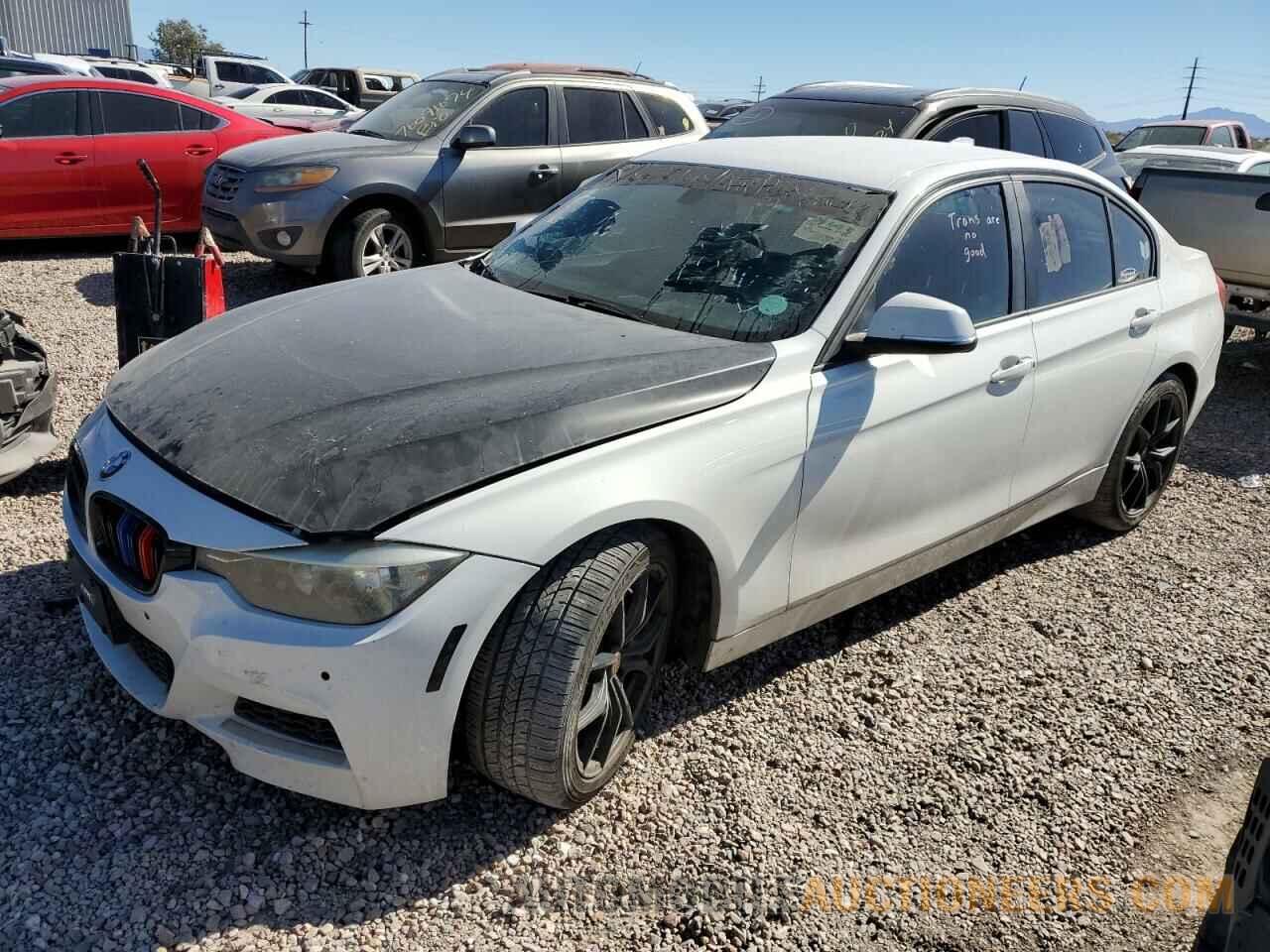 WBA3B1G56ENS80741 BMW 3 SERIES 2014