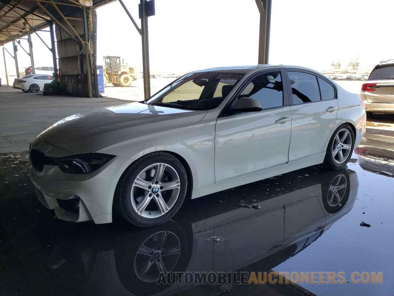 WBA3B1G58FNT01722 BMW 3 SERIES 2015