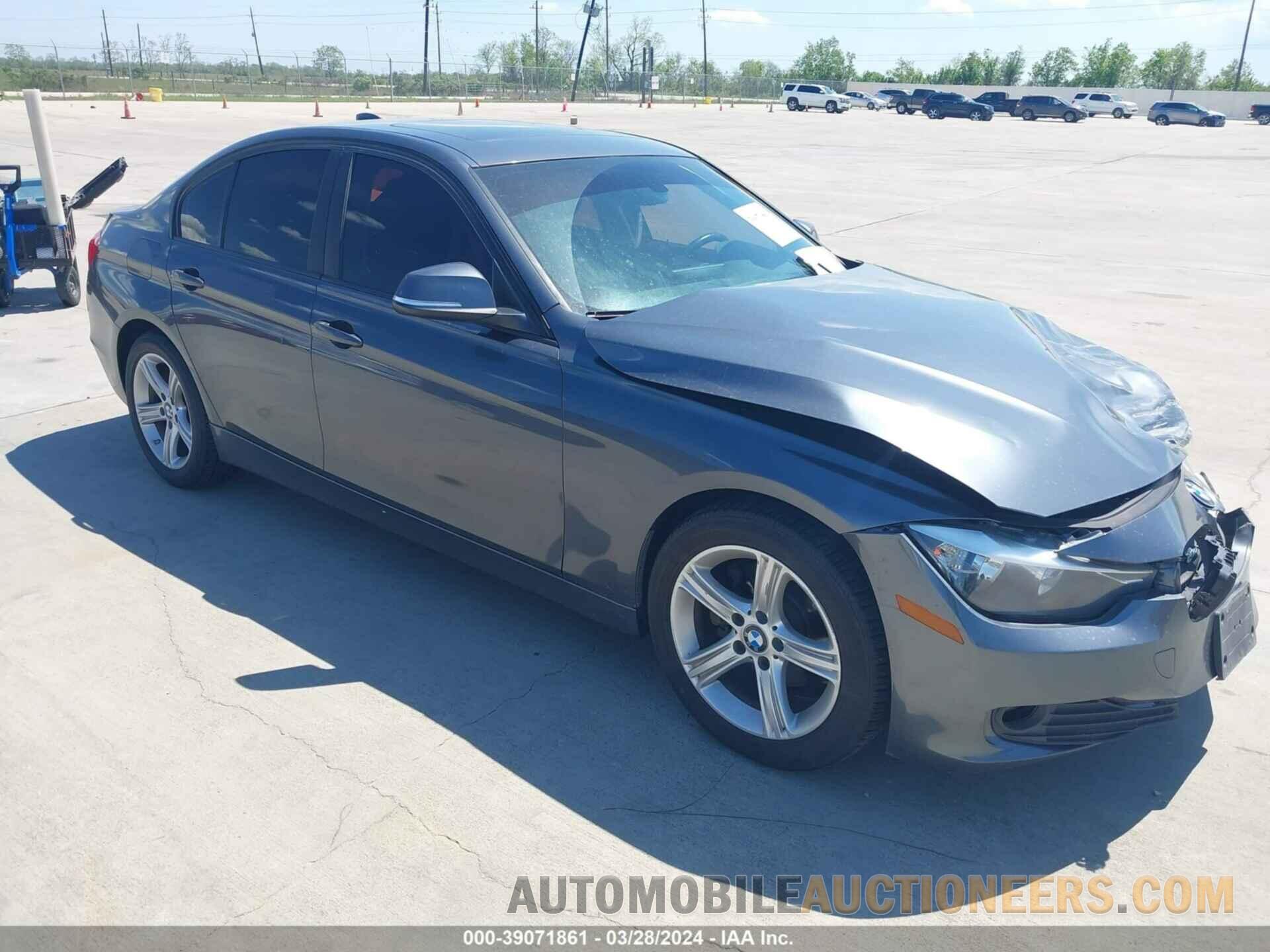 WBA3B1G59FNT04743 BMW 320 2015