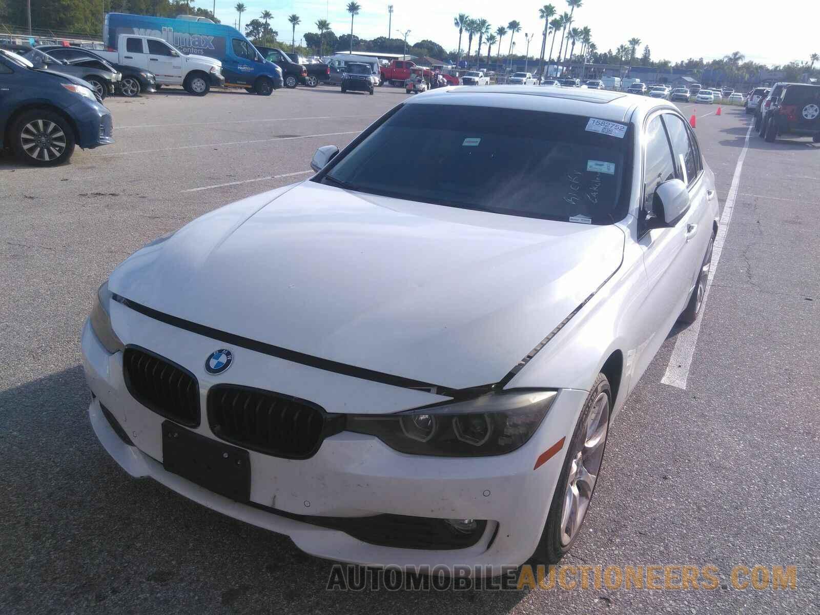 WBA3B1G5XFNT07859 BMW 3 Series 2015