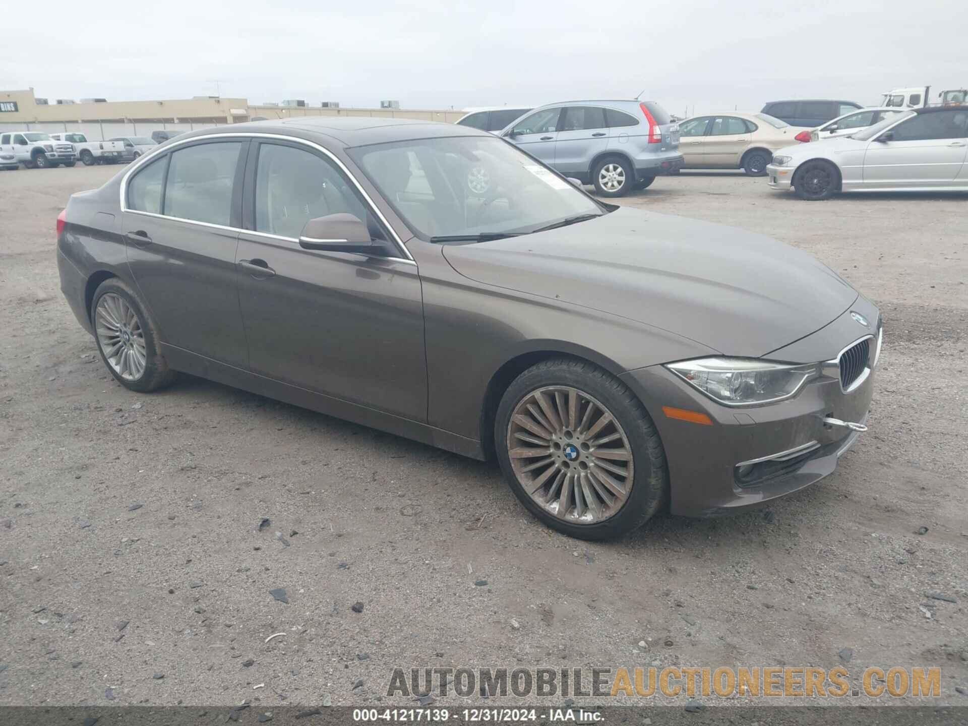 WBA3B3C59DF536381 BMW 328I 2013