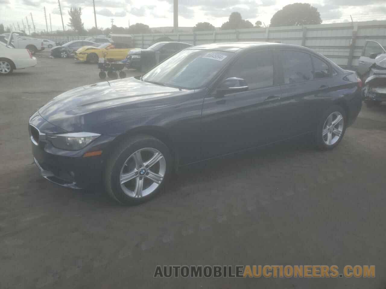 WBA3B3C5XEJ983381 BMW 3 SERIES 2014