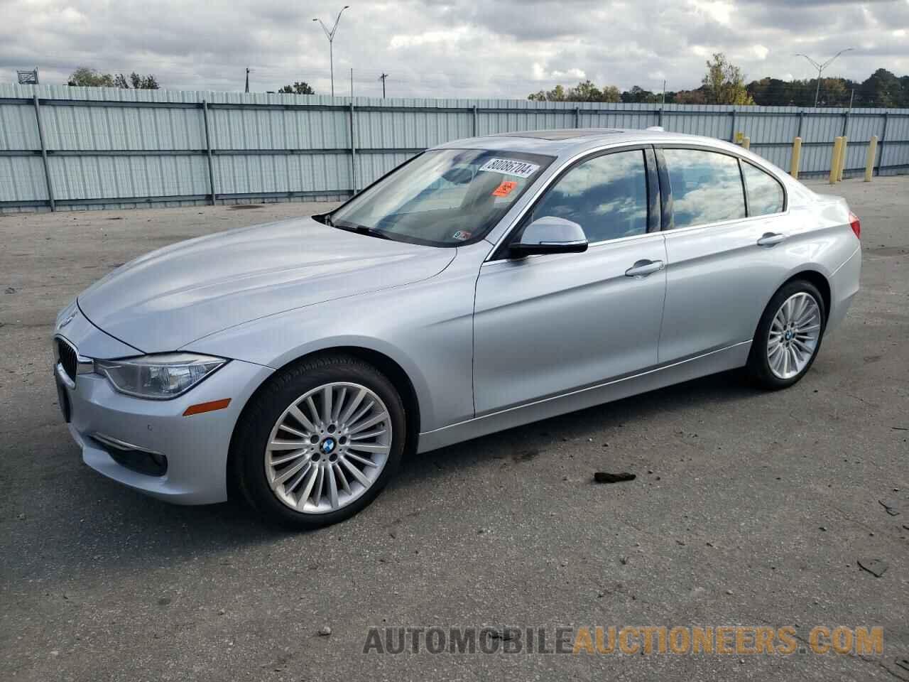 WBA3B3G57FNR86226 BMW 3 SERIES 2015