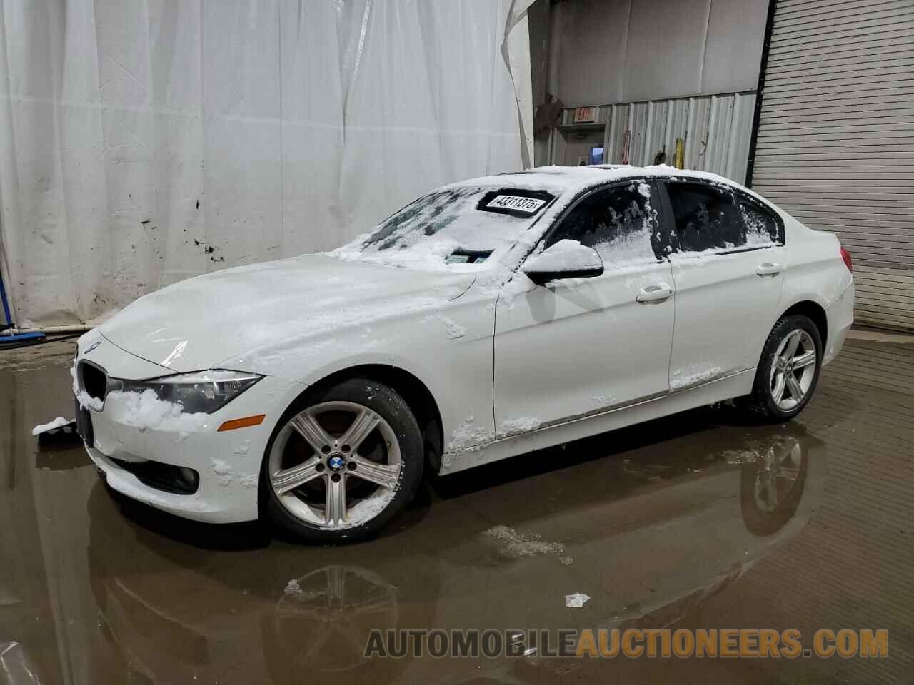 WBA3B5C54EP543472 BMW 3 SERIES 2014