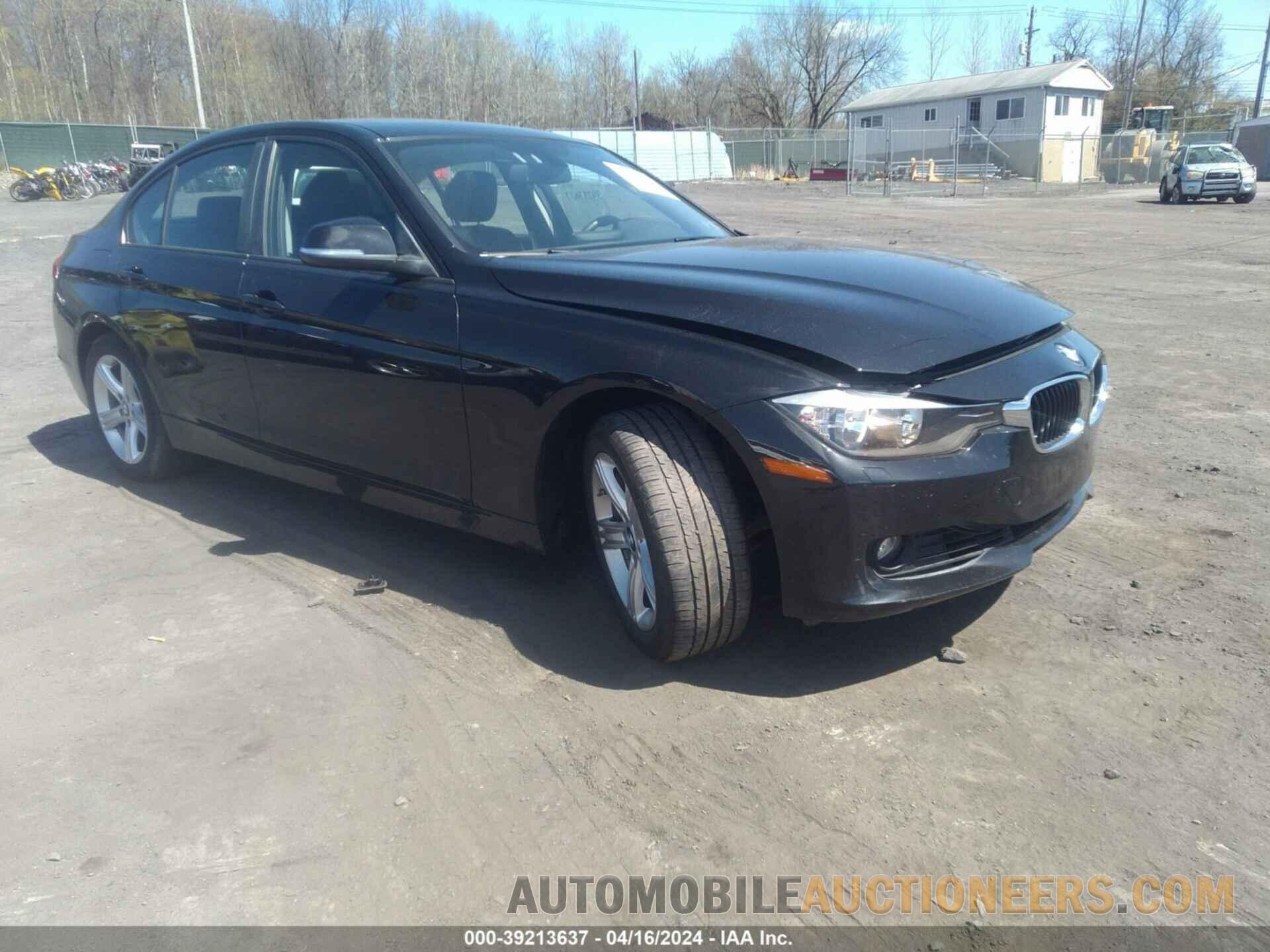 WBA3B5C55FF962471 BMW 328I 2015