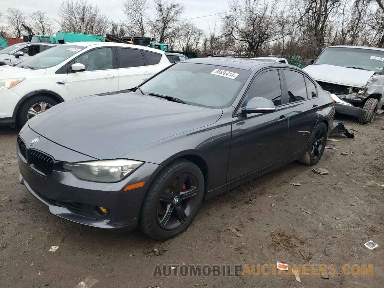 WBA3B5C56DF593066 BMW 3 SERIES 2013