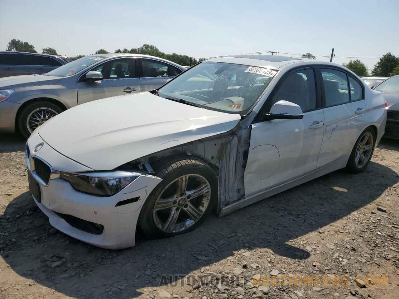 WBA3B5G53FNS16388 BMW 3 SERIES 2015