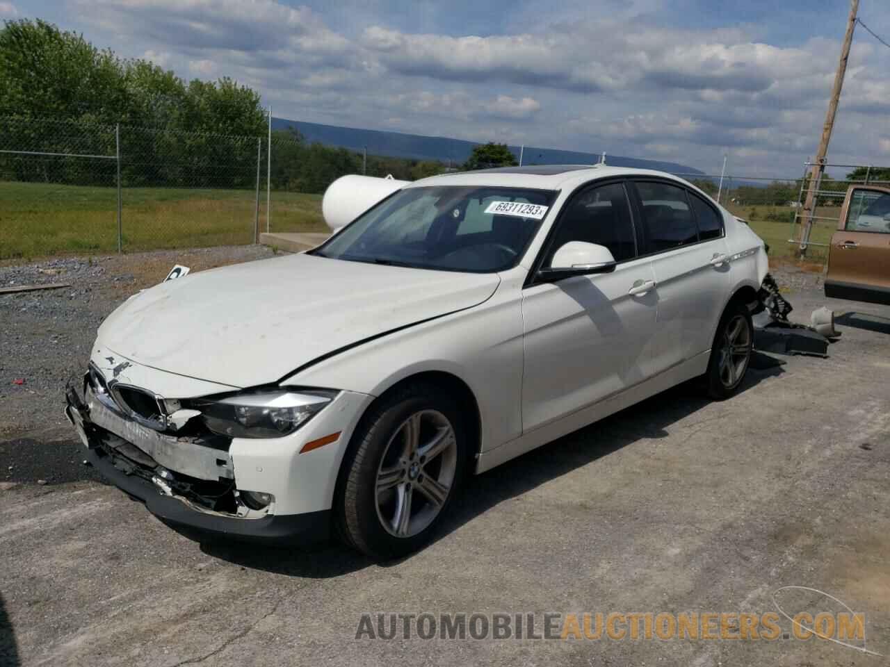 WBA3B5G53FNS17833 BMW 3 SERIES 2015