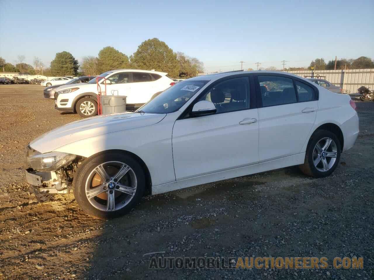 WBA3B5G55FNS13332 BMW 3 SERIES 2015