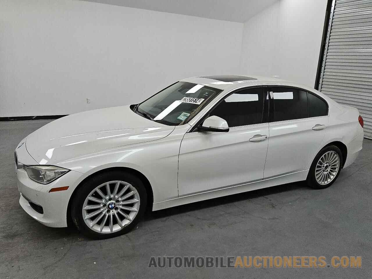 WBA3B5G57FNS17902 BMW 3 SERIES 2015