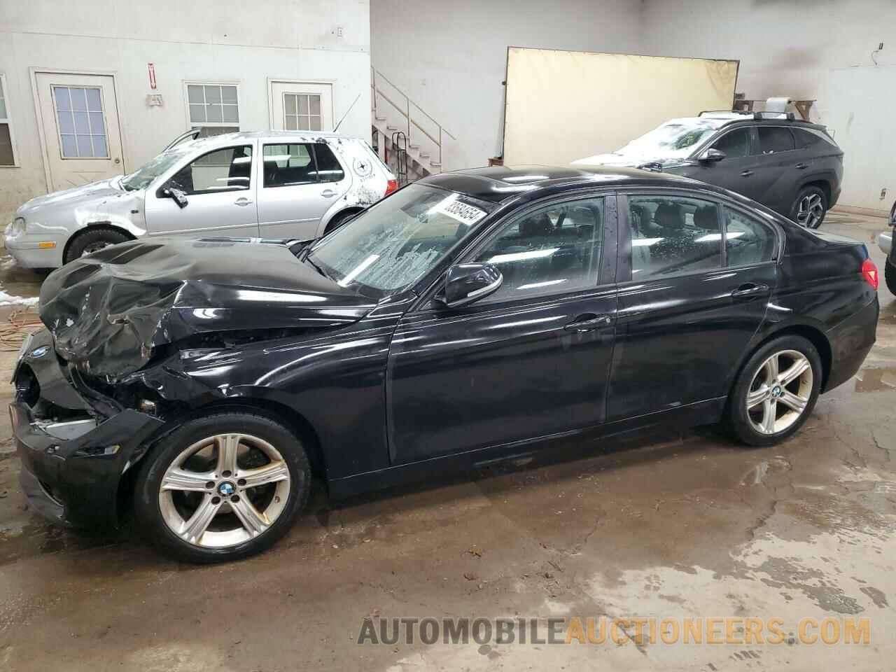 WBA3B5G58DNS02970 BMW 3 SERIES 2013