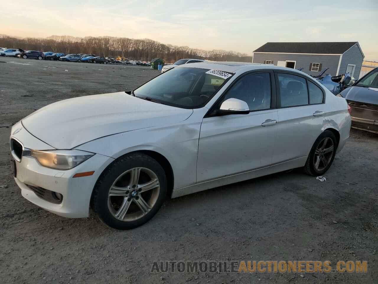 WBA3B5G5XDNS01769 BMW 3 SERIES 2013