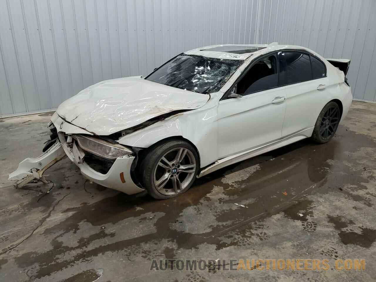 WBA3B9C56FP982813 BMW 3 SERIES 2015