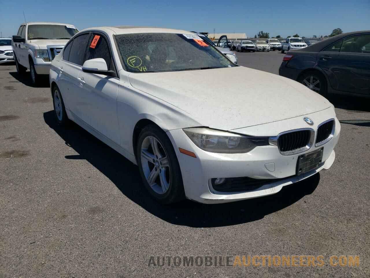 WBA3C1C51FP851058 BMW 3 SERIES 2015