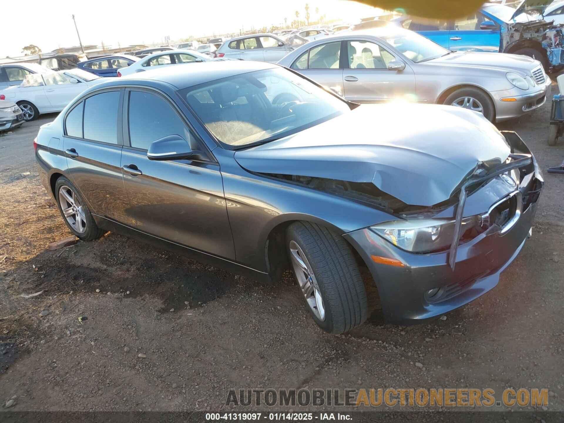 WBA3C1C52DF444594 BMW 328I 2013