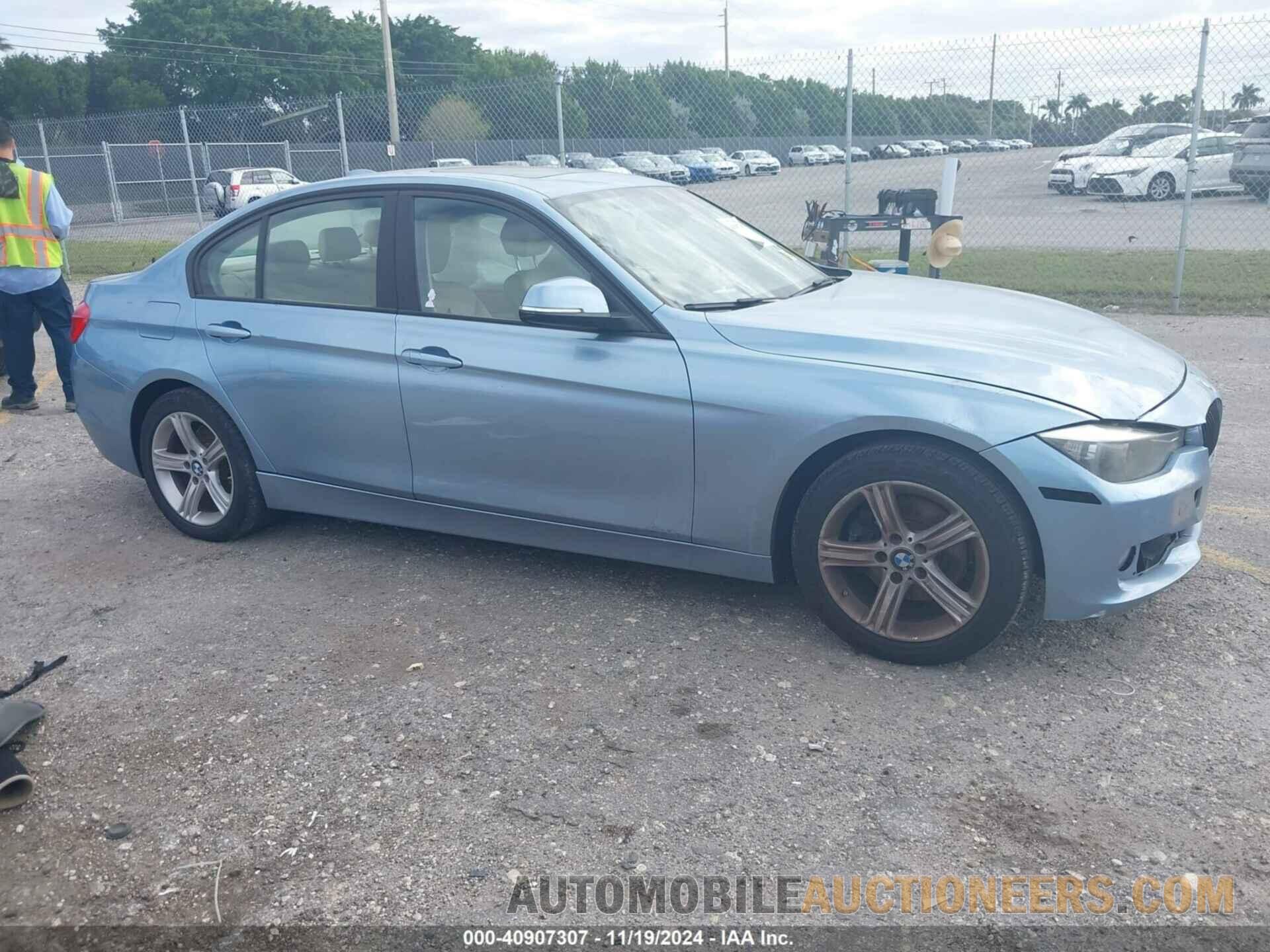 WBA3C1C53DF442563 BMW 328I 2013