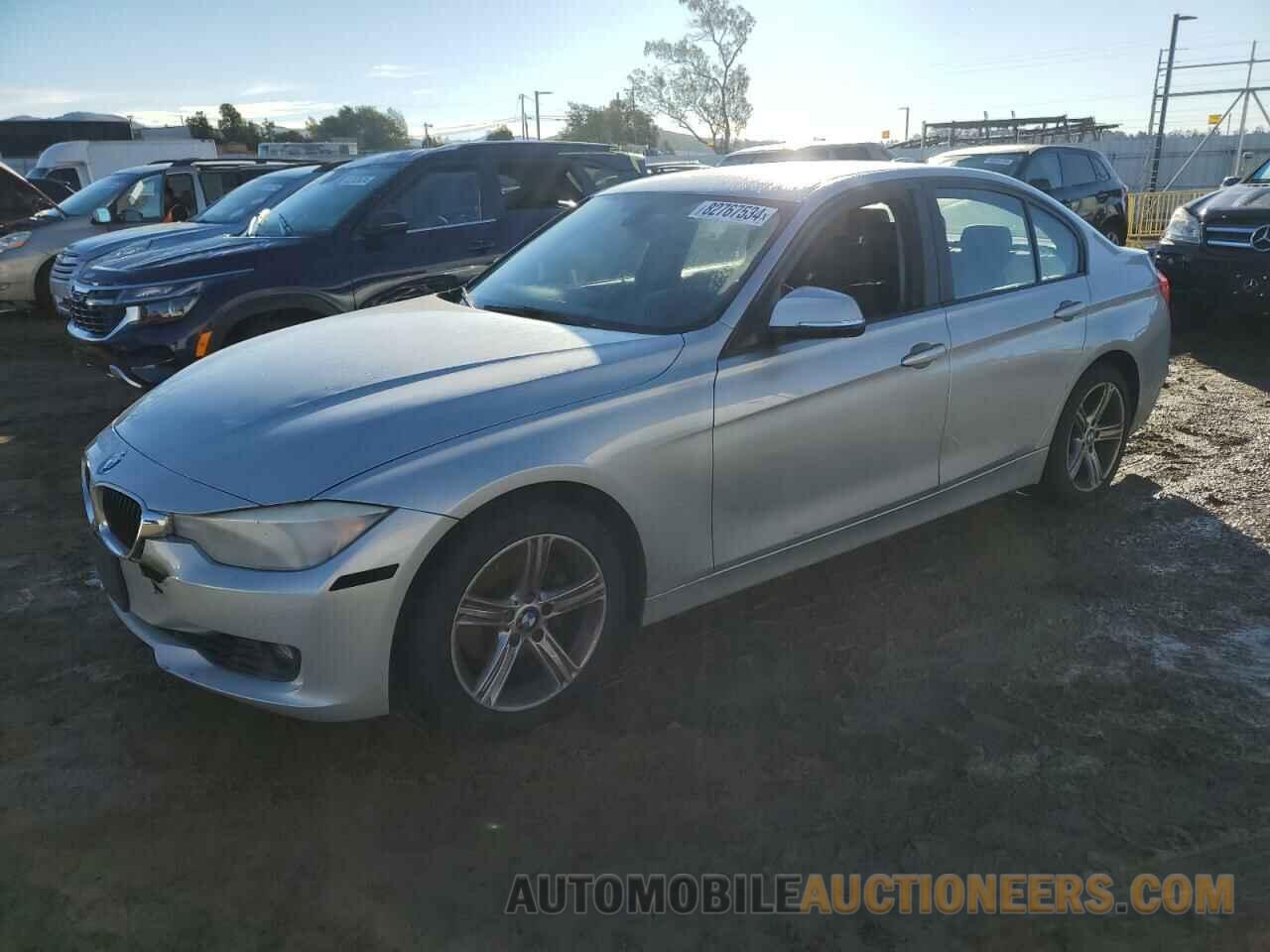 WBA3C1C53EK106145 BMW 3 SERIES 2014